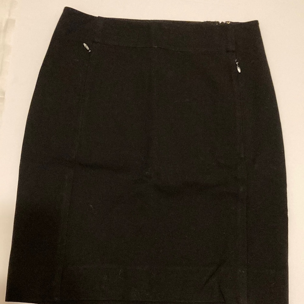 Diane von FURSTENBERG black mini skirt